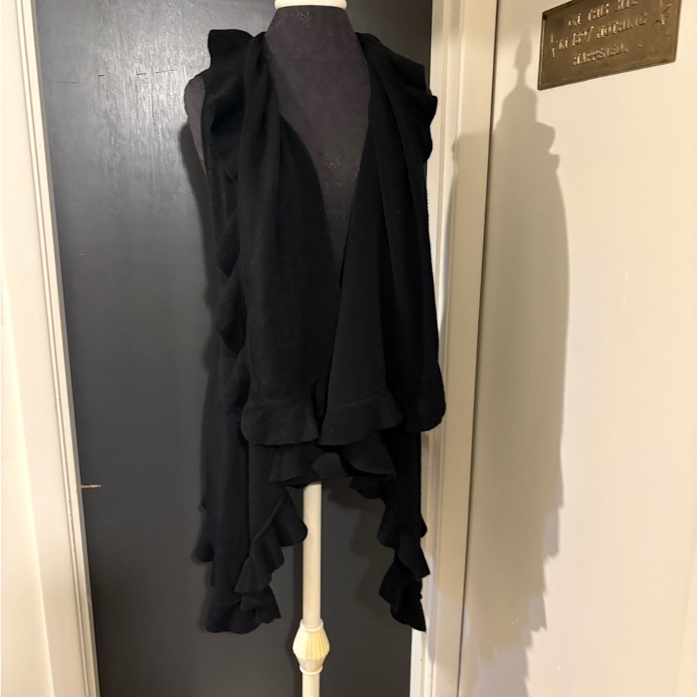 Do Everything in Love via Anthropologie Black Ruffled Poncho Sweater Vest 💜